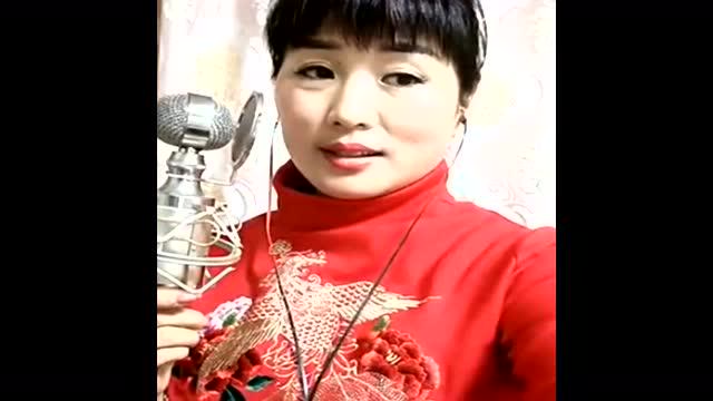 刘晓燕演唱民间小调版《过河》,这风格真接地气,不禁听醉了!
