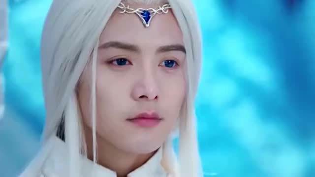 幻城:岚裳向火王献舞,不仅迷倒火王,连火族王子都看得入了迷