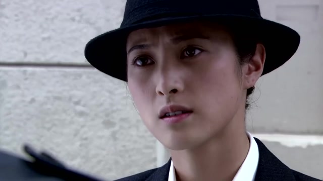 喋血孤岛红叶为激励队友竟要贸然行动得到麦克认可