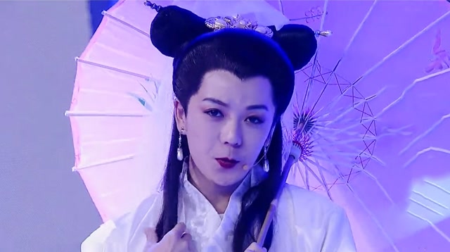 王栎鑫反串白素贞惊艳全场