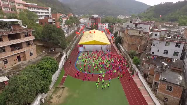 厦门明德兴邦lp10心连心走进安溪七中