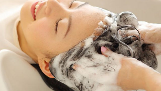 美女洗发店花式洗头!这技术不说了