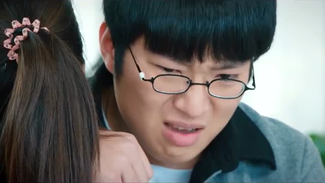徐延亮终于表白蒋年年,贝塔说不喜欢胖子,只能默默的把去车票撕了