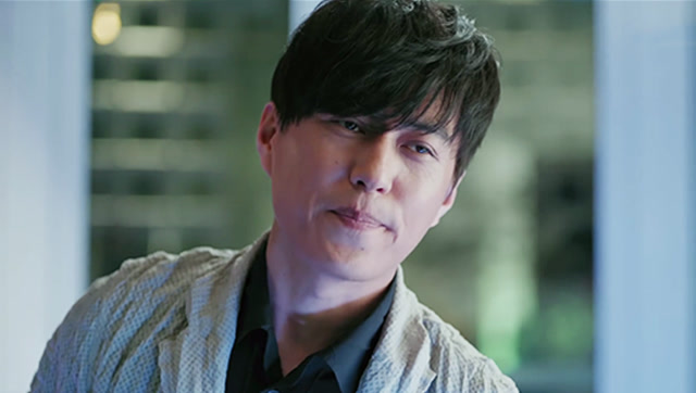 《恋爱先生速看版》第八集:王岩不慎演砸戏 程皓罗玥合伙演戏补救