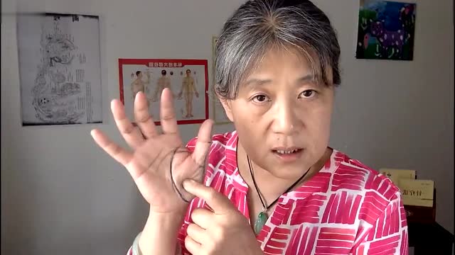 陈姥姥小儿推拿入门二:基本穴位-脾胃