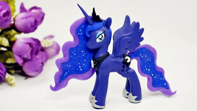 diy创意手工粘土软陶制作动画片《小马宝莉》中的月亮公主