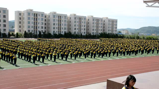 威宁职校大课间20180514-2