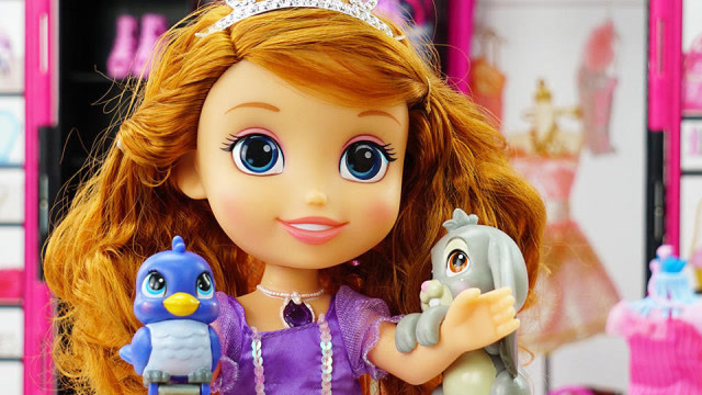 玩具口袋 迪士尼之会唱歌的苏菲亚小公主玩具分享