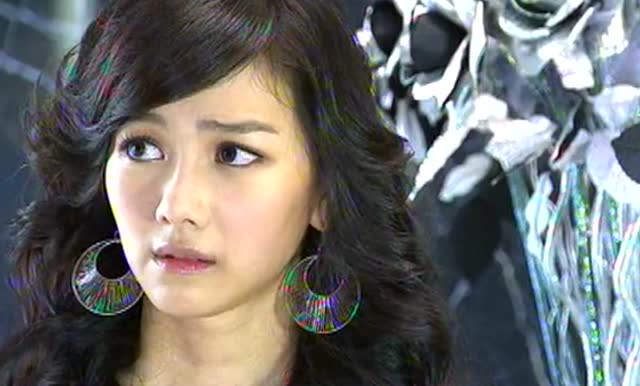 《海派甜心》野倩指着学长存私心,不愿拍摄广告