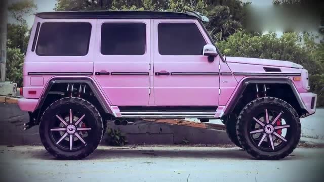 硬汉扮嫩?奔驰g500 4x4粉色版高清鉴赏