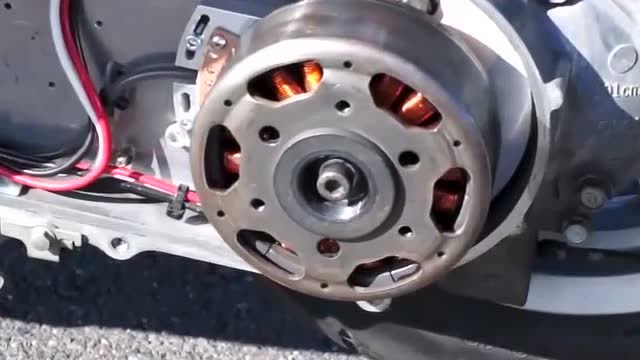 踏板车太烧油,用无刷电机改装成电动摩托如何