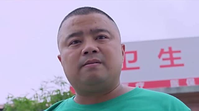 双喜盈门曹天风一听郑合适和方美兰求婚对着脑袋就是一扳手