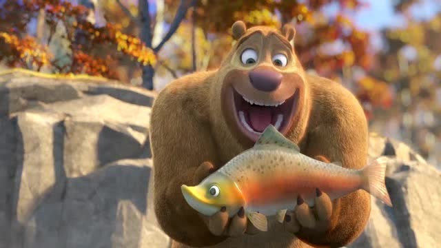 熊出没之变形记:这么大的鱼不能吃,熊二是吃素了吗?