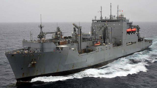 美国海军现役补给舰图片