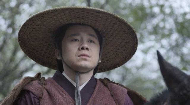 神秘人在暗中监视周怀仁,会有什么阴谋?