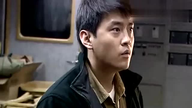 就算是刑警队长全力追捕,山鹰韩光依然不惧怕,霸气飙车逃脱!