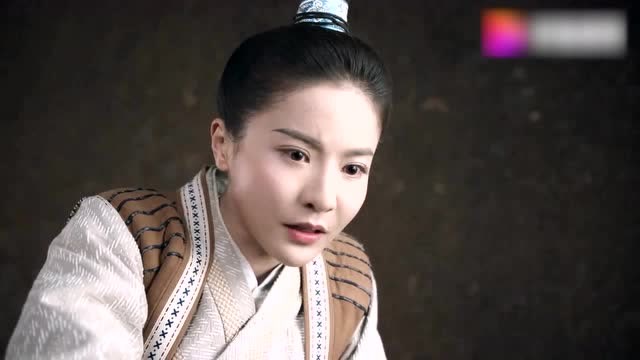 倾世妖颜:叶兰故意戏弄巍鸣,把他摁进水缸里,没想到玩大了