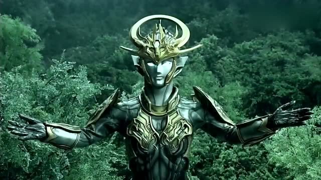 欧布奥特曼里的天照女王被这只怪兽坑惨了欧布很无奈