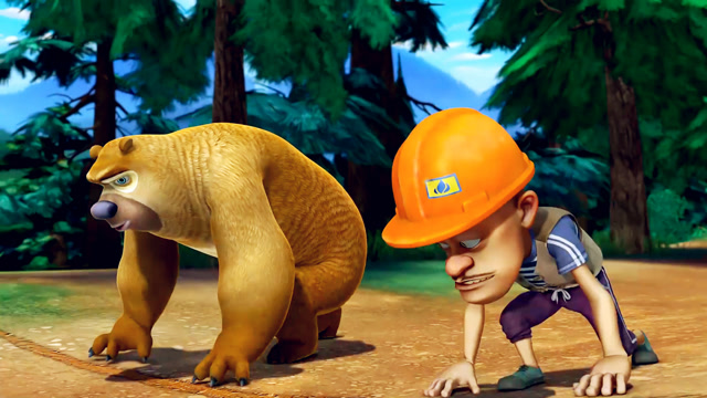 光头强和熊二是在比赛跑步吗?你们可把大家伙雷倒了