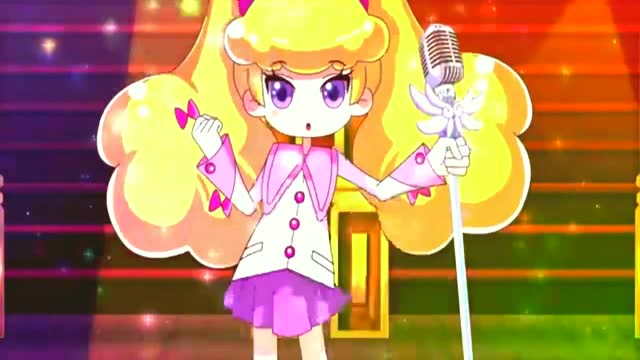 小花仙:伊瞳唱歌好棒啊,自信的本身唱出自信的歌,完美少女