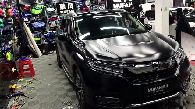 本田冠道黑武士,很好看的大家伙!黑色战衣