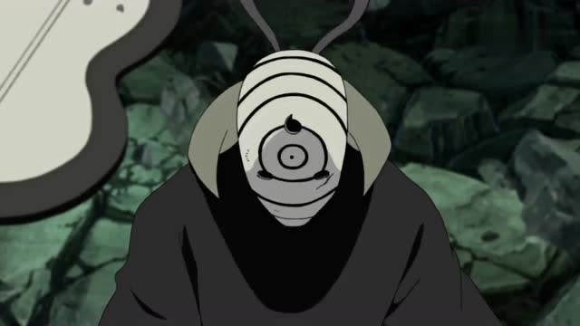 阿飞的面具被打破了一个口子,卡卡西看到了赢的机会