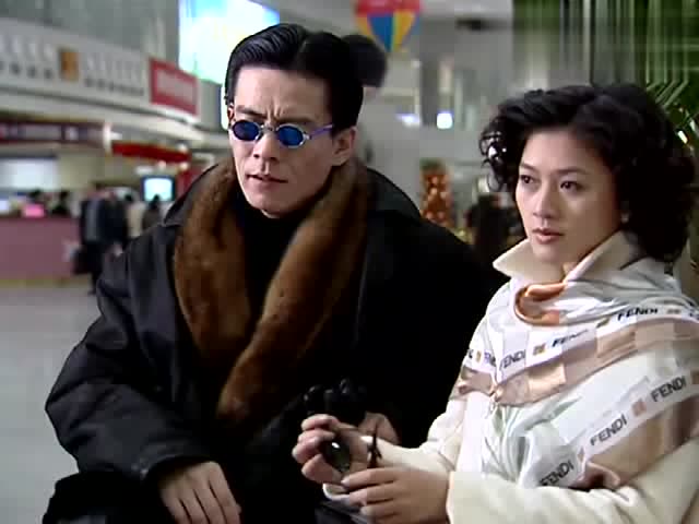 黑冰:杨春这回扬眉吐气了,发生这事后,在刘眉面前再也不用低头