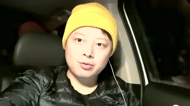 领略自驾游:麦小兜夫妇自驾游到国外,住宿竞这么便宜?网友:心疼