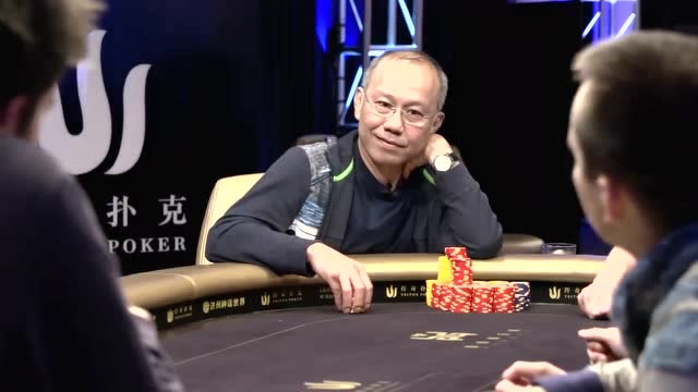 德州扑克:paul开局击中底对直接下重注,转牌来4,这下真的没谁了!