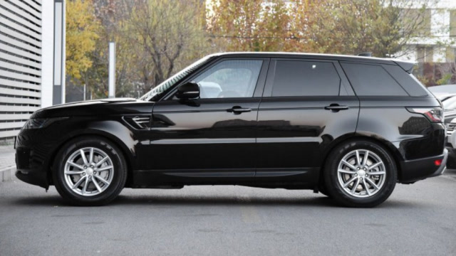 众泰t900再现身,配上2.0t动力,爆发350牛米动力,外观没得挑