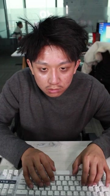 黑马小明:真男人化妆是要看时候的,这一化就.恩,八个小时而已