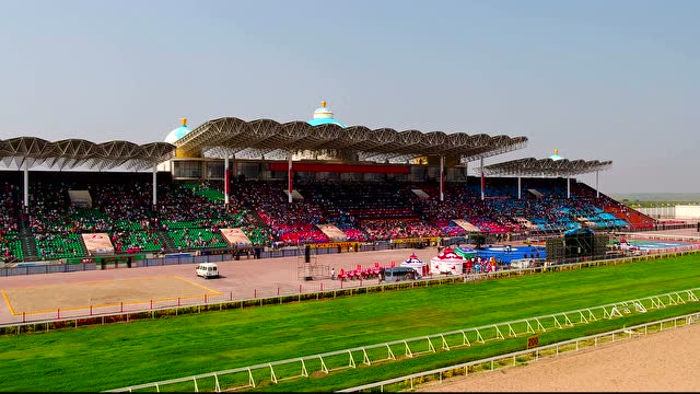 科右中旗图什业图赛马场