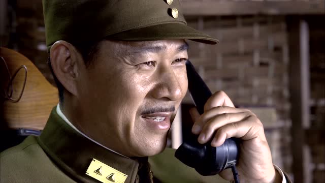 段仲仪接到马丁将军的电话,但是,他称这个电话很及时