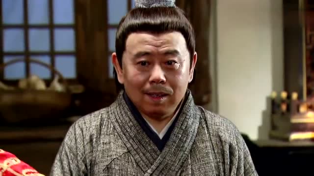 武大郎卖完炊饼回来, 却看见潘金莲打扮跟新娘子一样