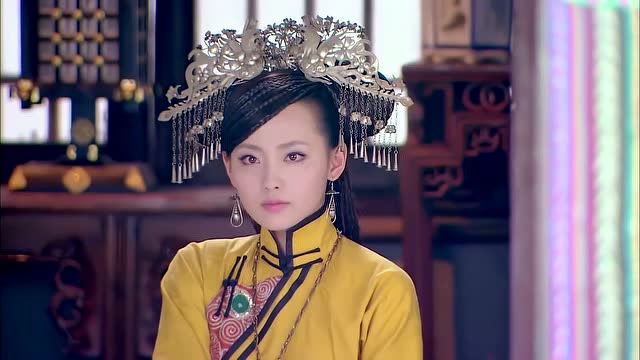 美人如画:苗玉凤绣百鸟朝凤,想要鸟儿飞过来欣赏!