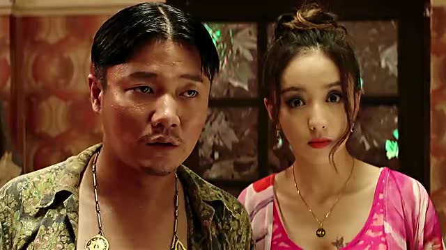 《唐仁街探案》阿香不愧为唐人街第一美女,屋里竟藏着6个男人!