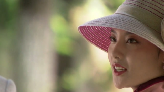 武间道:孔文涛真是会装,是个表里不一的家伙,骗过了美玉