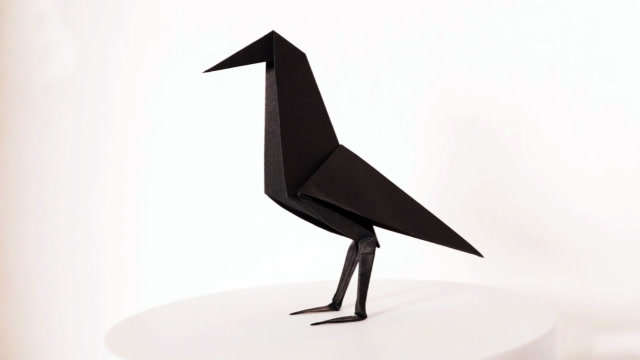 创意折纸教程,教你如何折叠一只乌鸦