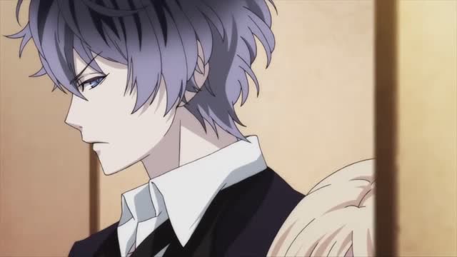 魔鬼恋人:小森唯眼神空洞犹如行尸走肉般的跟随着无神家族