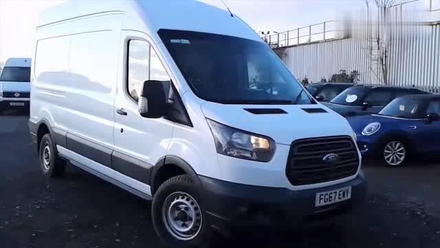 福特全顺350到货,看完内饰和空间,我决定拿下它