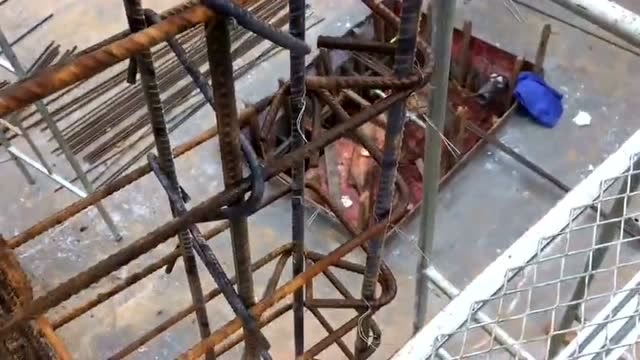 湖北钢筋工小伙和你说柱子拉勾的挂法你看懂了吗