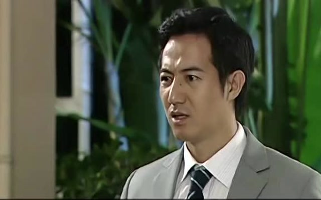 巴啦啦小魔仙:父亲狠狠训斥了母亲,不让母亲擅作主张