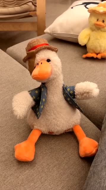 沙雕复读鸭 场面一度混乱