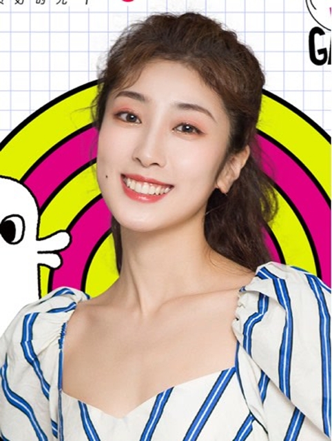 张小婉现场秀拿手绝活