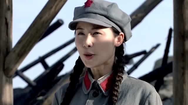 铁血红安:曹丽君和刘铜锣讨论岳飞岳爷爷的气魄!