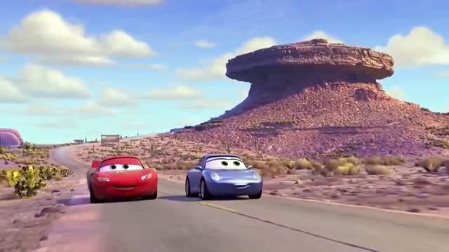 赛车总动员:麦昆喜欢莎莉,莎莉也喜欢麦昆,真是好温馨的画面!