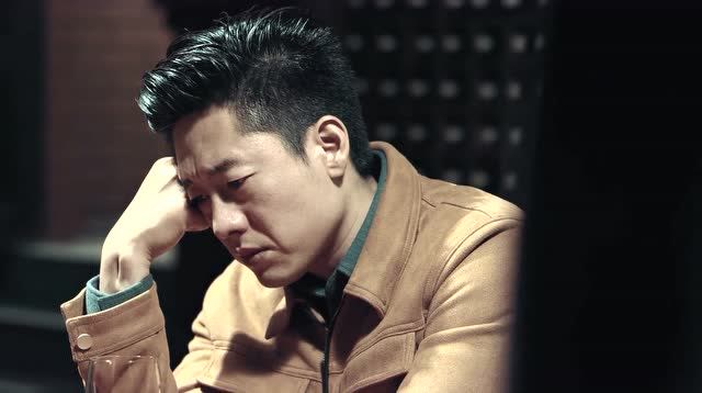 归鸿聂云开对廖松环之死很内疚,张书记叮嘱他别忘了北飞行动