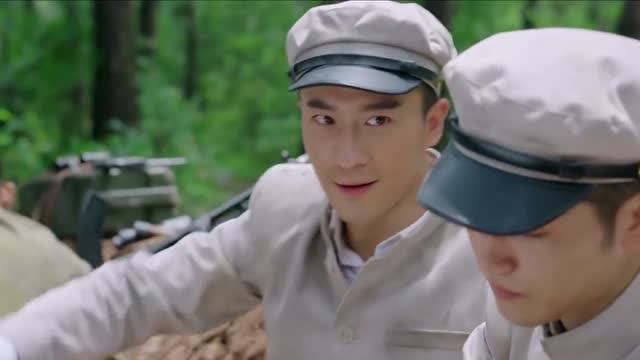 学生兵:家军问丁震为什么会突然出现,还会打枪还有枪伤怀疑丁震当过兵