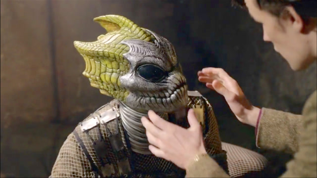 来自地底世界的女蜥蜴人,却被人类囚禁,地球争夺战一触即发