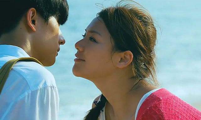 黎吧啦给了许弋极致的爱,然后再狠狠的甩了,毁掉一个男人很简单